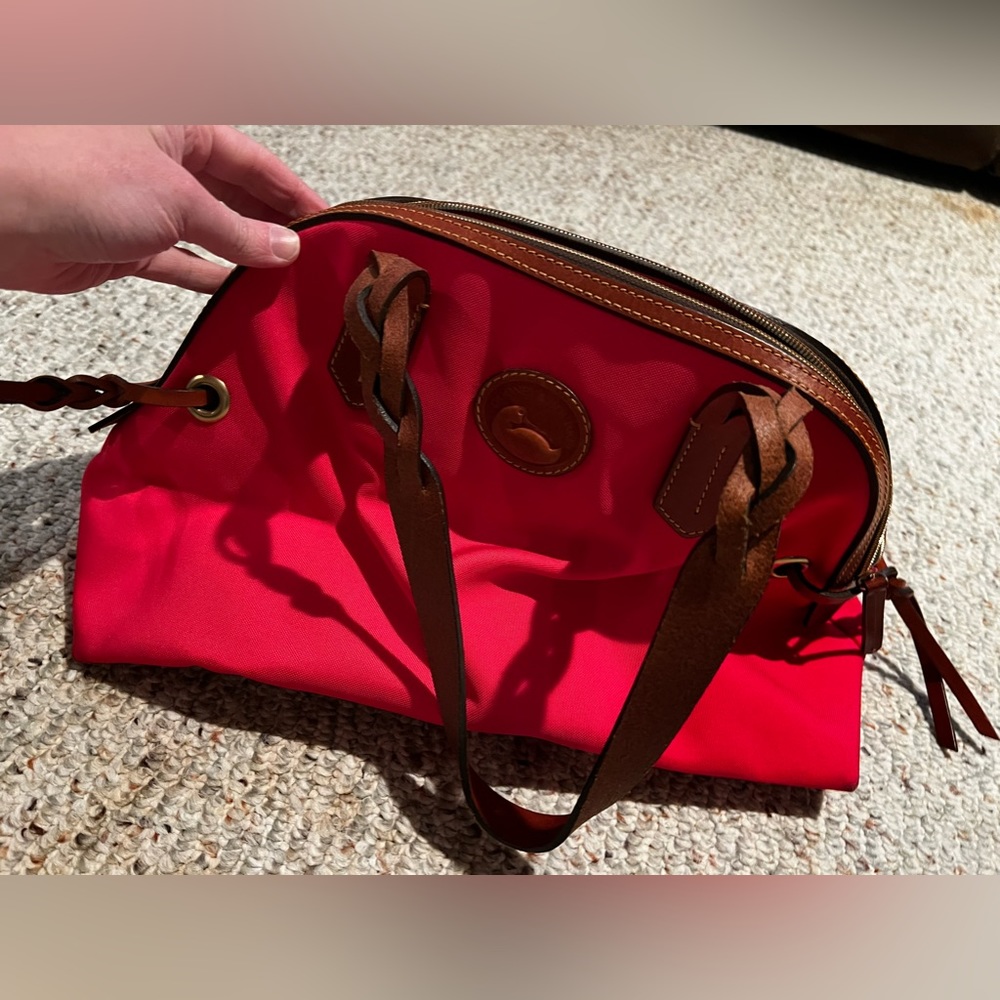 Dooney and Bourke pink handbag